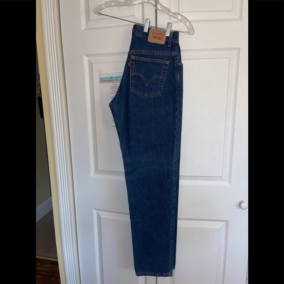 Levi’s 550 Relaxed Fit denim jeans - Picture 3 of 9